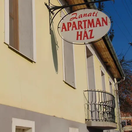 Zanati Apartmannhaz Apartment
