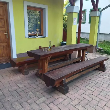 Zanati Apartmannhaz Apartment