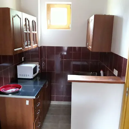 Zanati Apartmannhaz