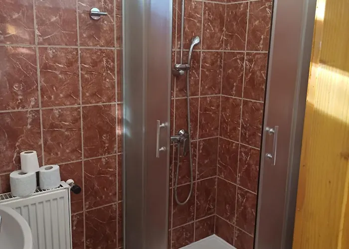 Zanati Apartmannhaz *