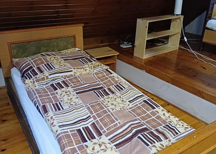 아파트 Zanati Apartmannhaz Nagykapornak