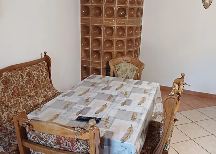 Zanati Apartmannhaz