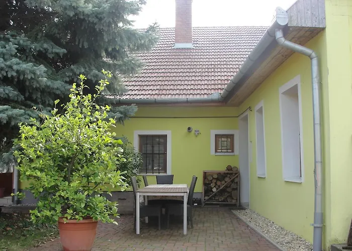 Zanati Apartmannhaz Lägenhet Nagykapornak